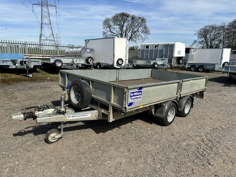 32 Used Trailers 2016 LM126
