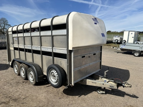 43 Used Trailers 2022 TA510