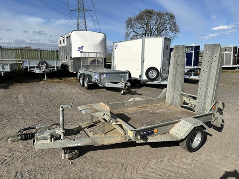 003 Used Trailers GH64