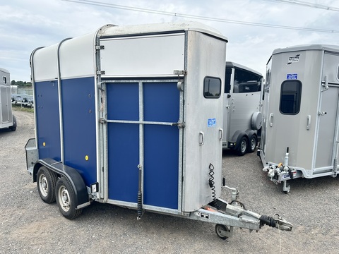 2001 HB505