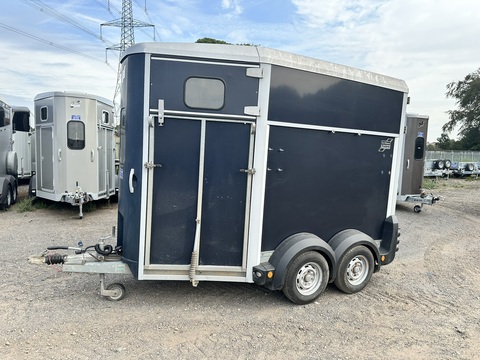 81 Used Trailers 2008 HB506