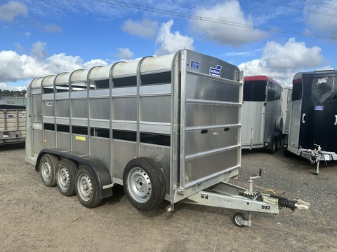 31 Used Trailers 2024 TA510