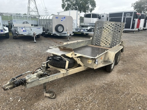 03 Used Trailers GH94